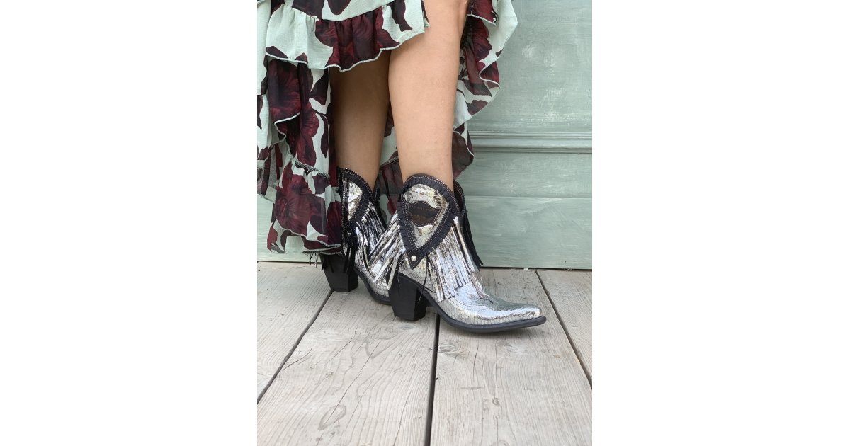 El Vaquero Kaley Sparkling Titanium