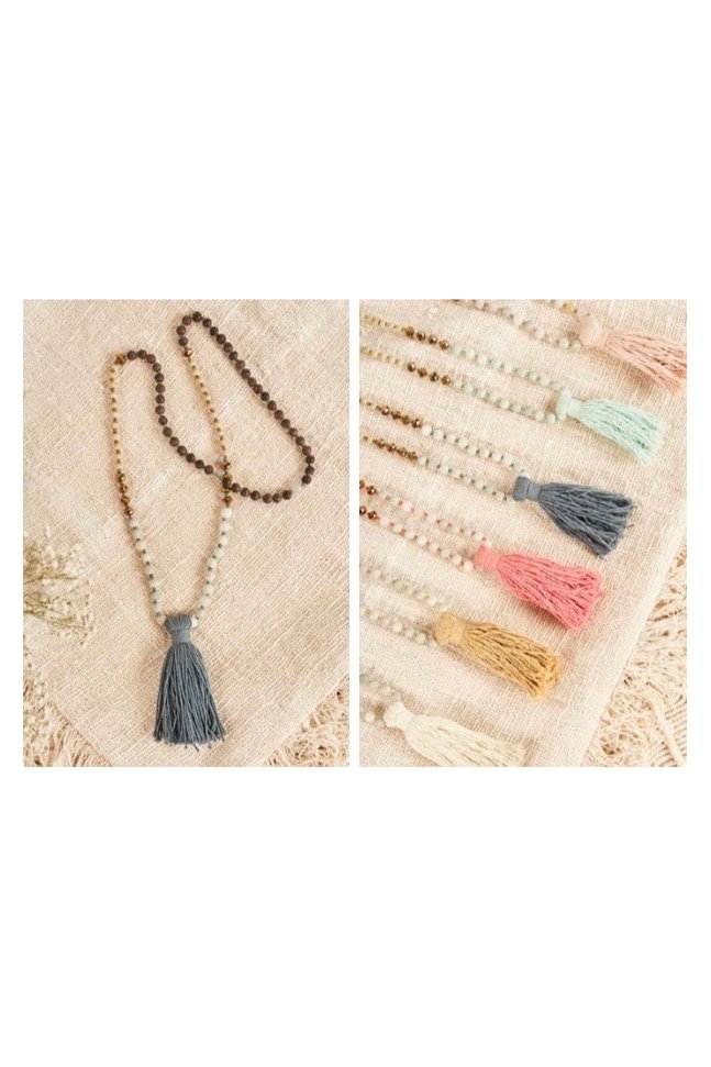 MAXI COLLAR TASSEL