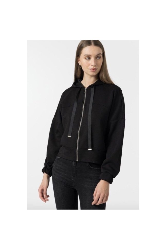 CHAQUETA CON CAPUCHA