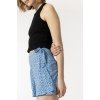 FALDA SHORTS CON LAZO AZUL