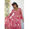 VESTIDO ESTAMPADO ESCOTE PICO