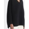 JERSEY CANALE CUELLO PICO NEGRO