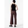 PANTALON EFECTO ENCERADO PIERNA ANCHA
