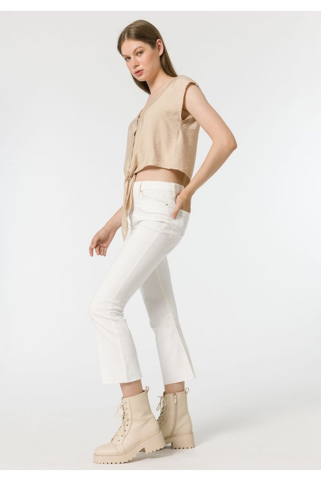 JEANS DE TIRO ALTO MEGAN