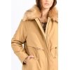 PARKA LARGA CON CUELLO EN TEJIDO DE PELO