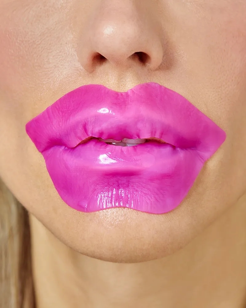 MASCARILLA DE LABIOS KISS ME 2
