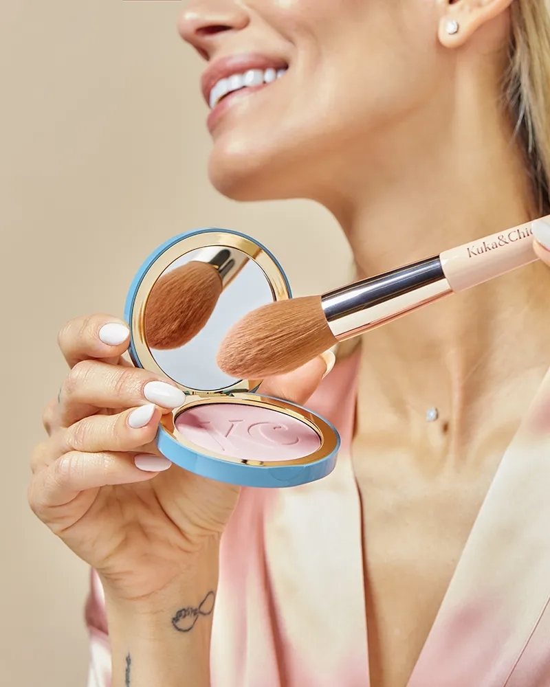 POLVO COMPACTO MATIZANTE HOLLYWOOD